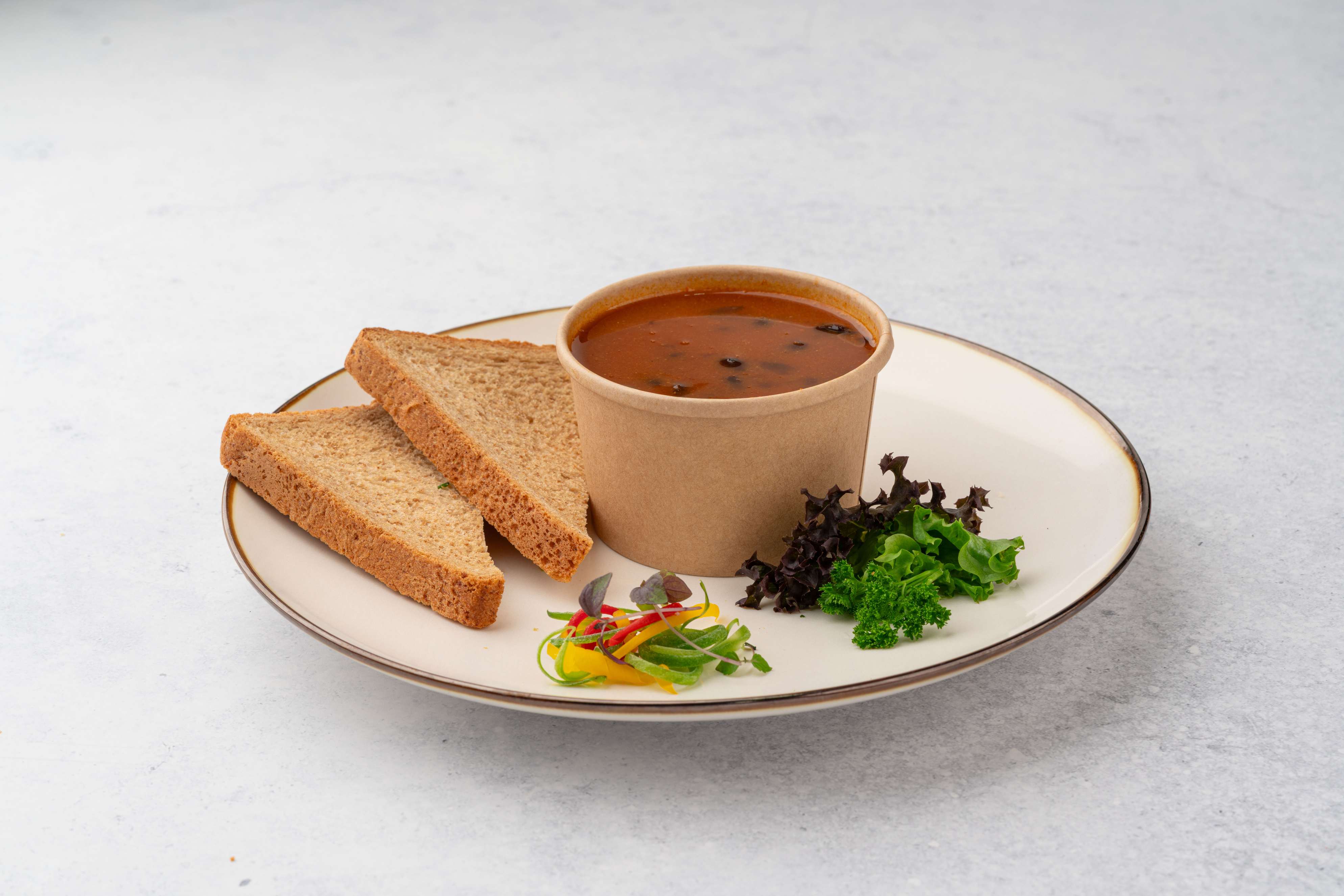 Blackbeans And Lentil Soup With Brown Bread